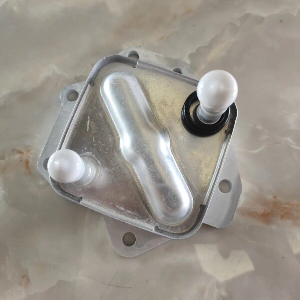 Engine Oil Cooler Assy 15710-38021 for TOYOTA LAND CRUISER UZJ200 GRJ200 2015- 1571038021 - Image 5