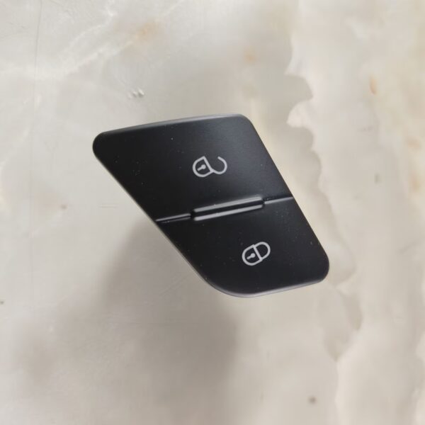 Lock Control Switch  Side Central Door Controlling Button for Passat B6 3C  3C0962125B / 3C0 962 125B/ 3C0 962 125 B - Image 4
