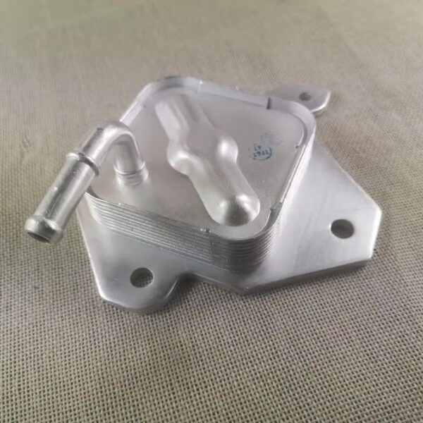 Oil Cooler 15710-33050 for Corolla Yaris Auris Urban C. Ractis 1.4D 1ND 1571033050 - Image 2