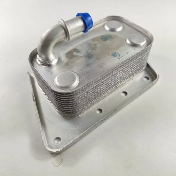 Engine Oil Cooler for  Jeep Liberty Cherokee 05-07 2.8crd New 68020552AA - Image 2