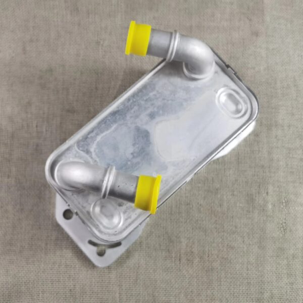 New Engine Oil Cooler 31368636 31293761 for Volvo XC60 S60 V60 2.0L 2015-2020 - Image 2