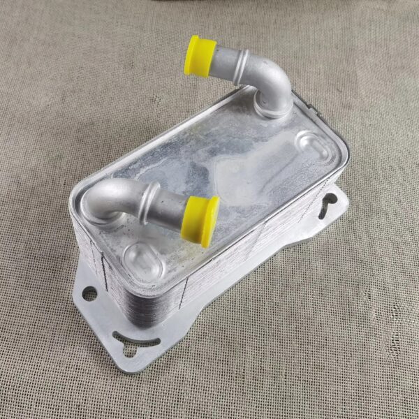New Engine Oil Cooler 31368636 31293761 for Volvo XC60 S60 V60 2.0L 2015-2020 - Image 3