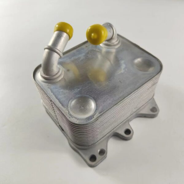 New Engine Oil Cooler For Atlas CC Passat 3.6L 03H117021G / 03H117021C / 03H117021E - Image 2