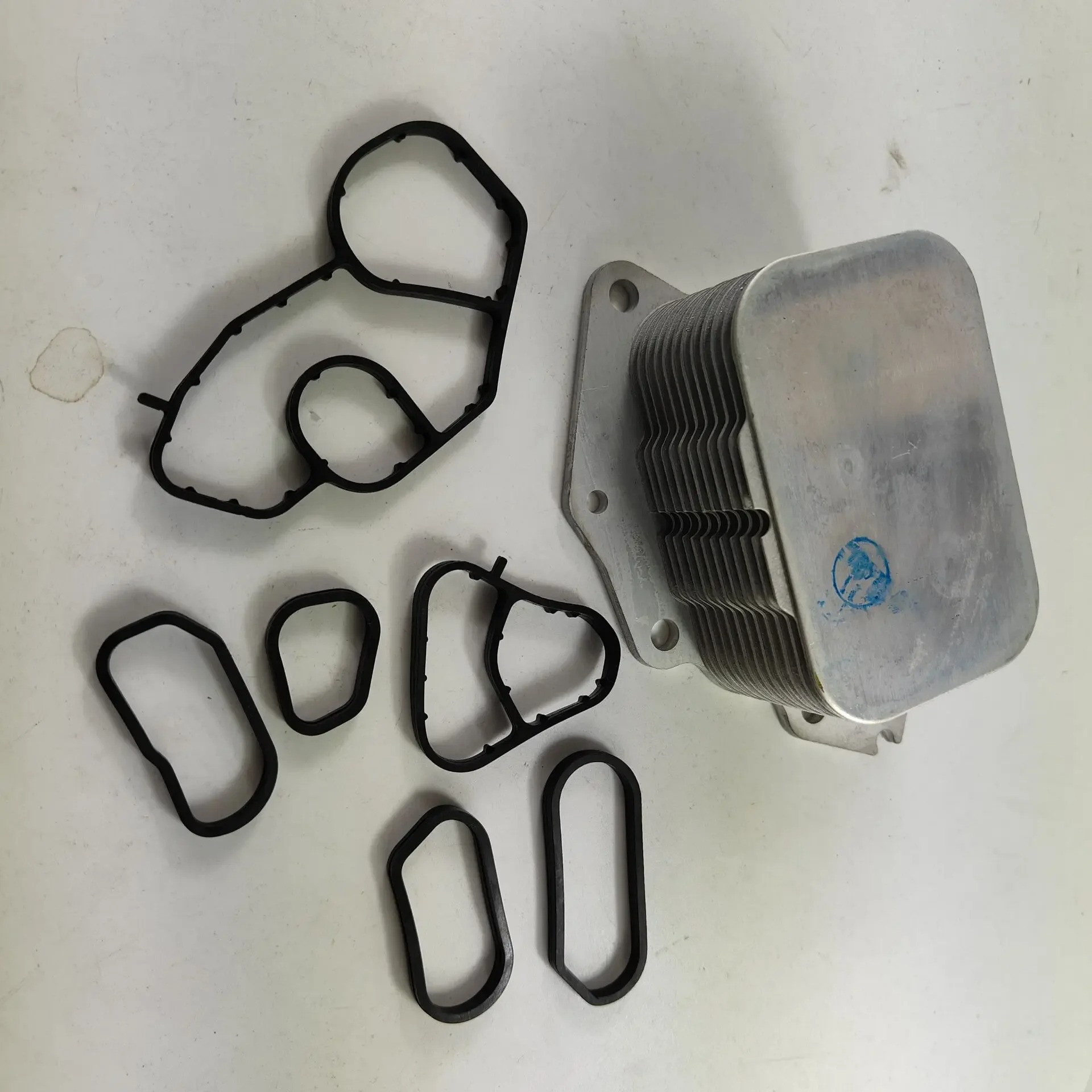 For BMW Mini 2007-2010 CITROEN MAZDA Peugeot Ford Oil Cooler 11427805977 1103K2 - Image 3