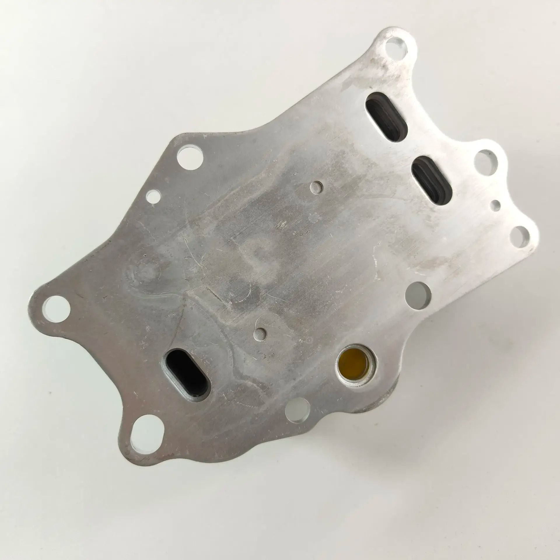 Oil Cooler For Chevrolet Captiva C100 C140 25192111 / 4818024 4820862 96868256 381590247 - Image 4