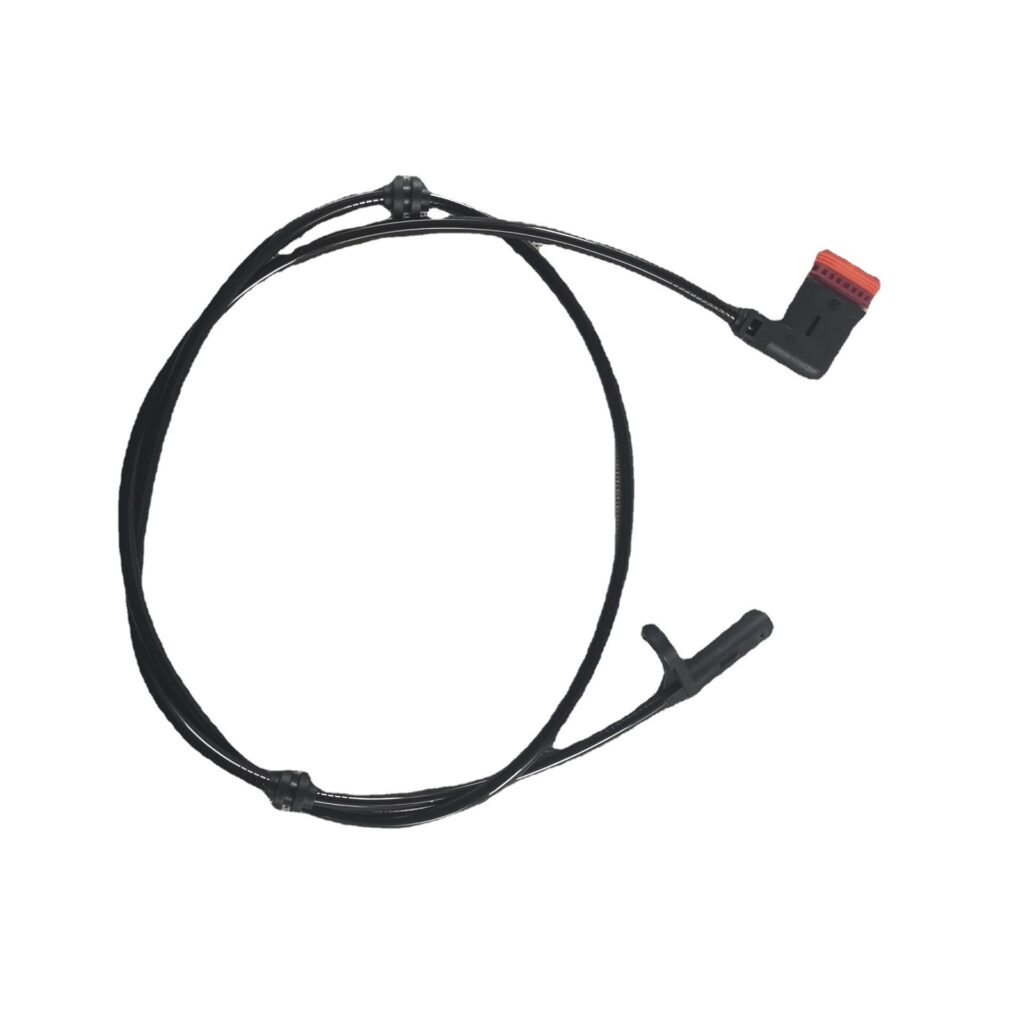 Rear ABS Wheel Speed Sensor For Mercedes Benz C250 C350 W204 A 2045400317 New