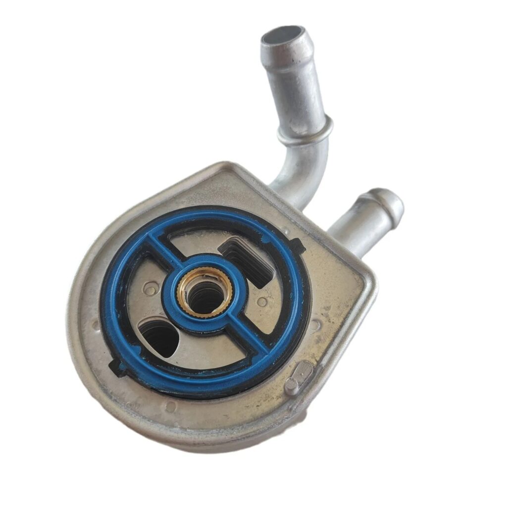 New Engine Oil Cooler for 3 5 6 Speed 5 Miniva CX-7 speed LF6W14700 LF6W14700 / LF6W-14-700 / LFD7-14-700A
