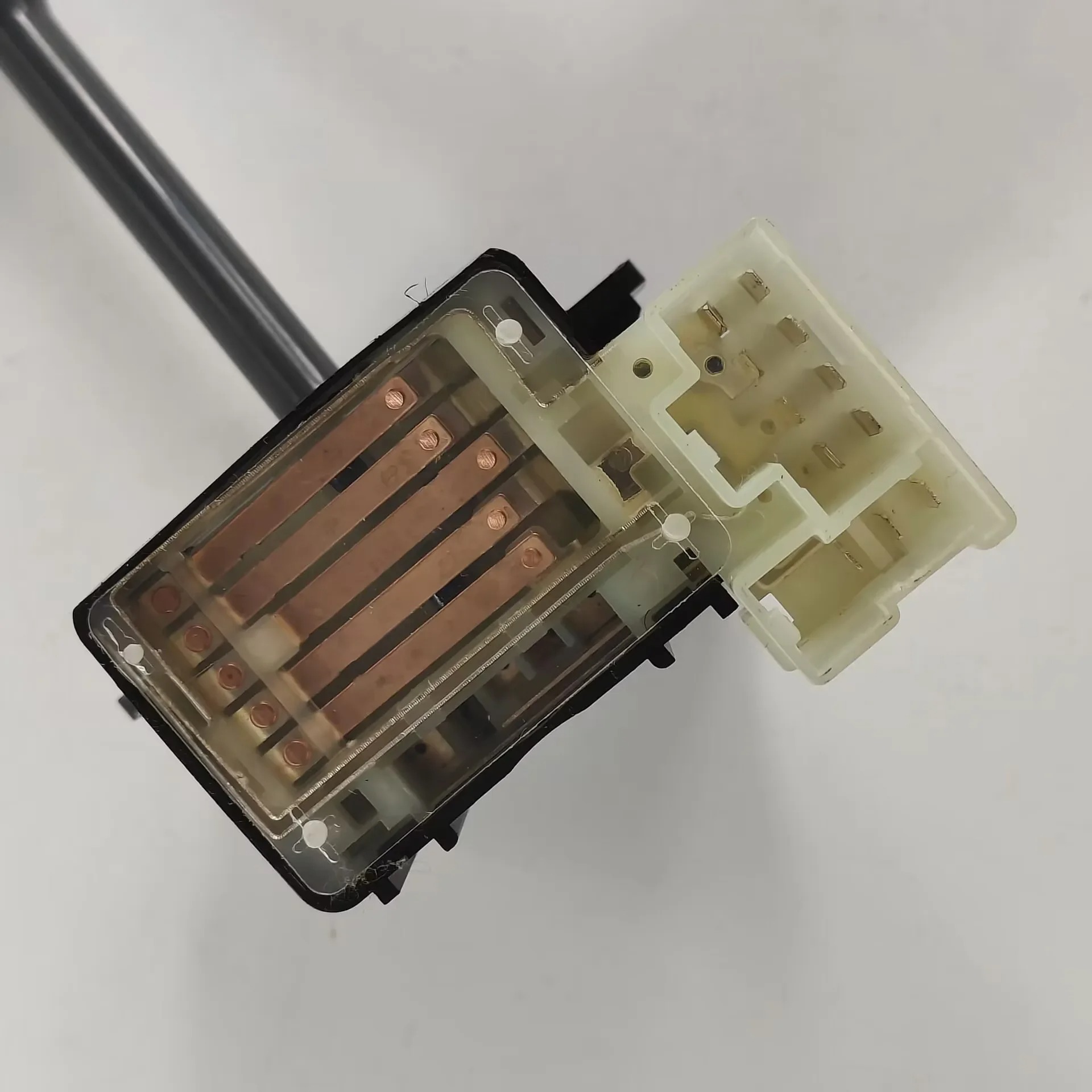 25540-D4500 25540D4500 For NISSAN Navara Pick Terrano Turn signal switch Car 25560-D4500 25560D4500 - Image 5