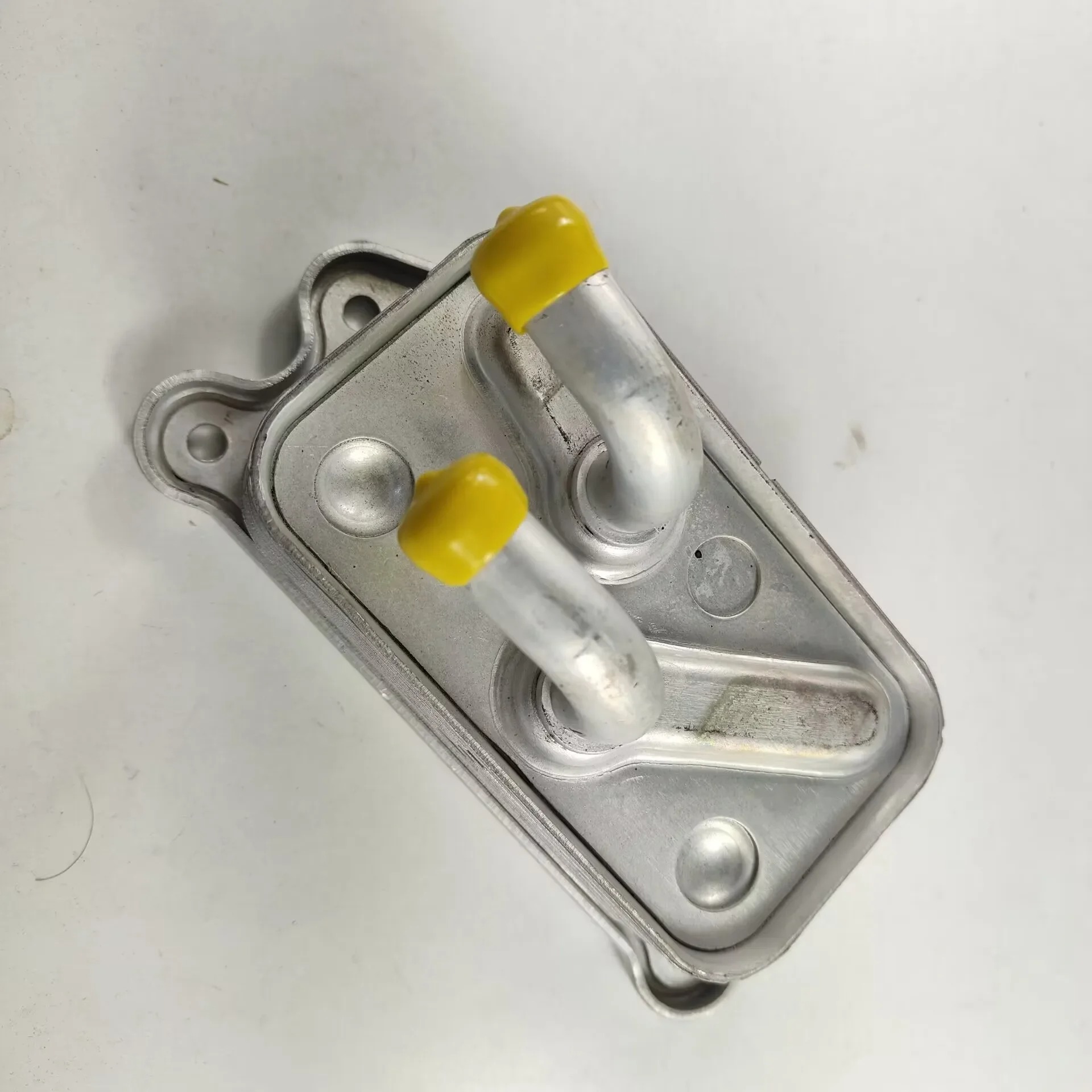 Oil Cooler For 1999-2006 Volvo S80 XC90 30622090 - Image 2