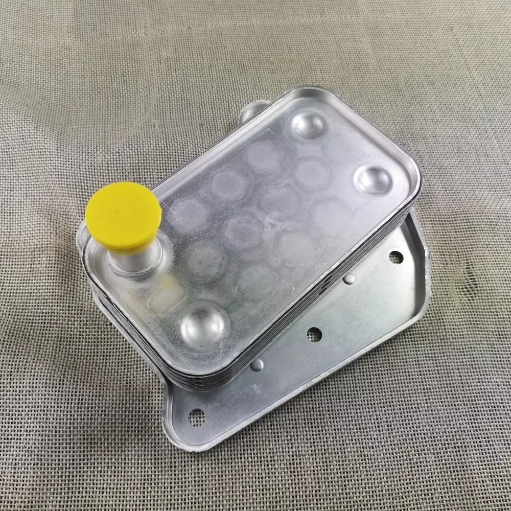 Engine Oil Cooler for 02-15 Dodge Freightliner Mercedes Benz Sprinter 6111880301 611 188 0301 / 6461880301 - Image 4