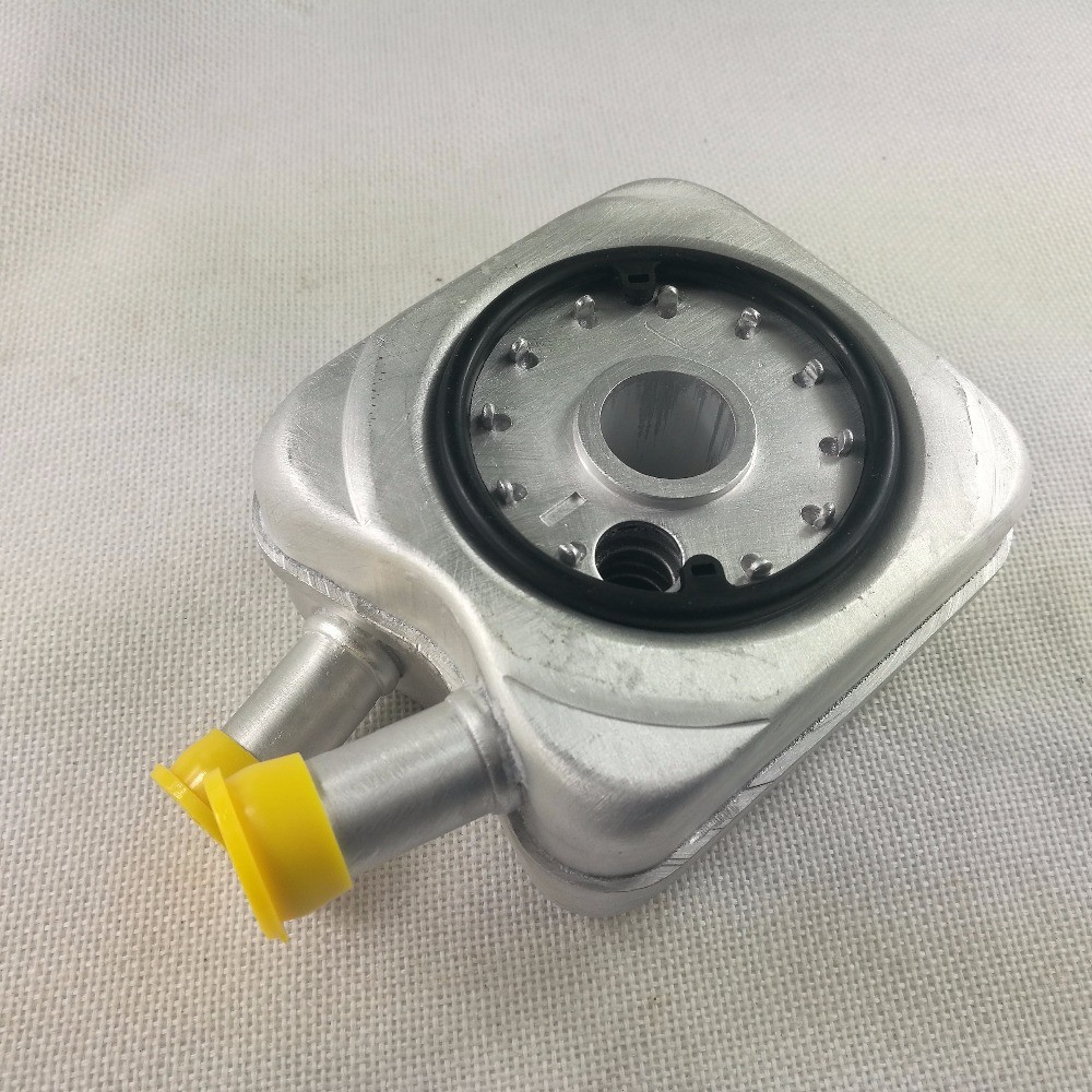 Engine Oil Cooler For VW Golf Jetta Passat Bettle Scirocco Audi A4 A6 068117021B - Image 2